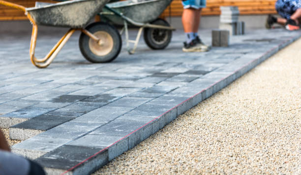 Best Concrete Flooring Contractor  in Parkwood, CA