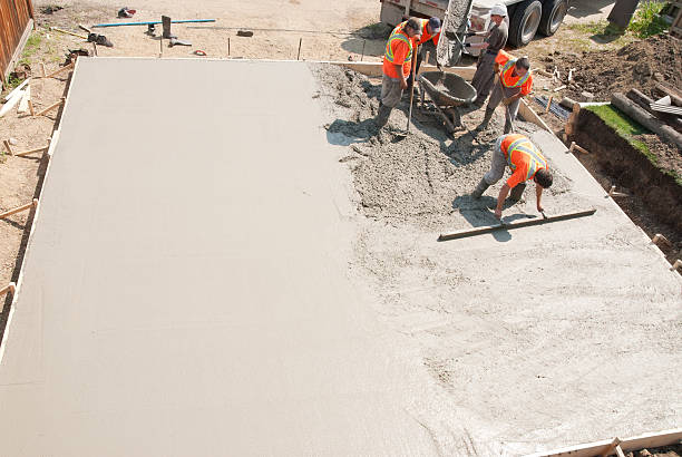 Best Concrete Slab Installation  in Parkwood, CA